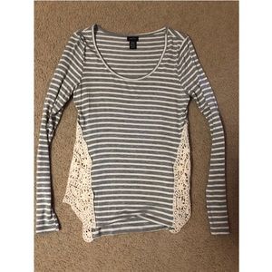 Rue21 medium long sleeve  top